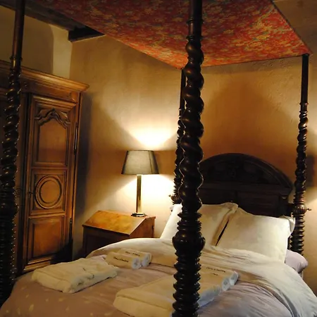 Chateau De Montchoisy Pensjonat 4*